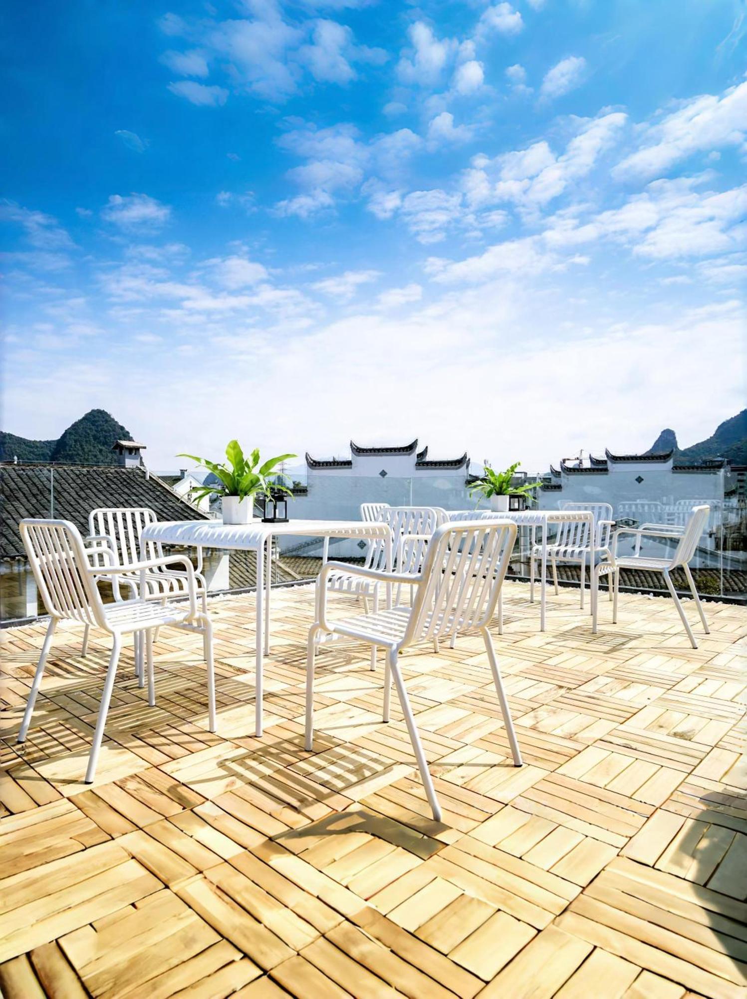 Guilin Bonjour Boutique Hotel- Free Pick Up Service Over 3 Nights Exterior photo